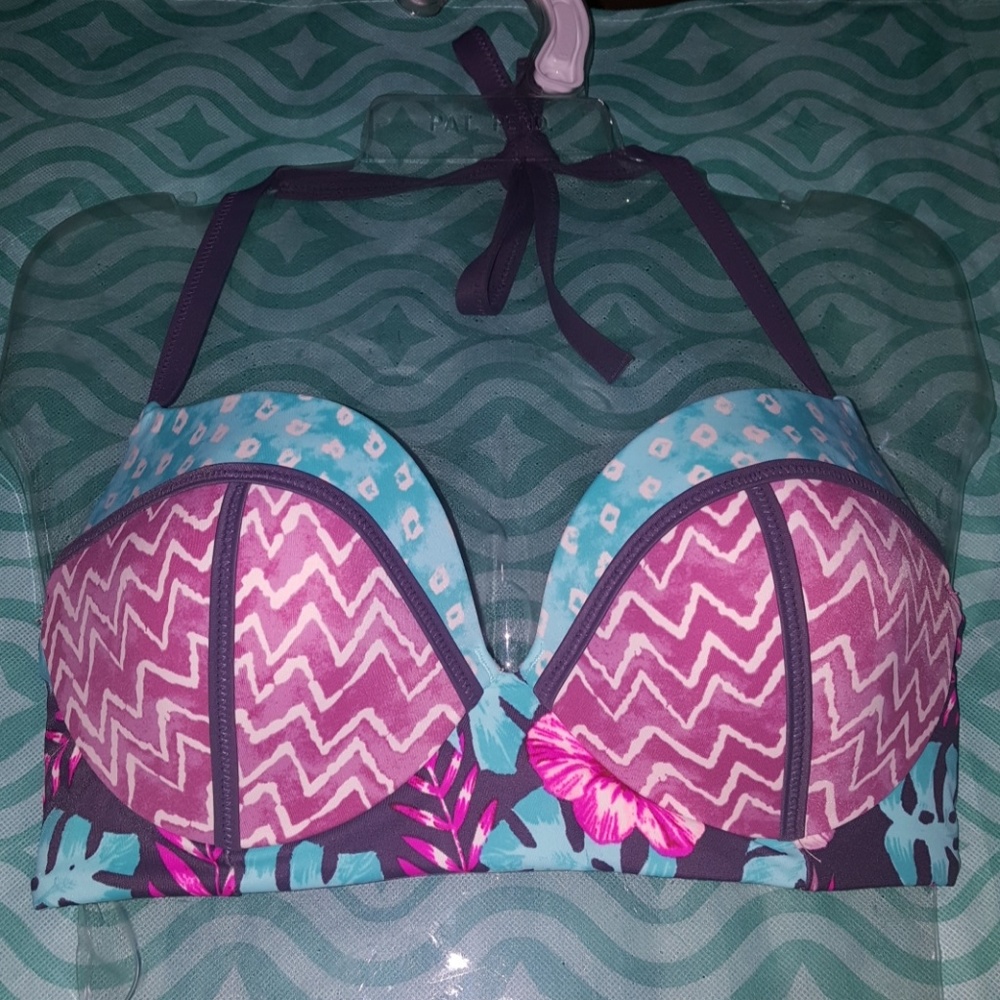🎈NWOT-Shade & Shore  Bikini Top  size 34C